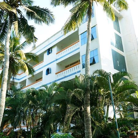 Ocean Bay Ayurvedic Beach Resort Kovalam Zewnętrze zdjęcie