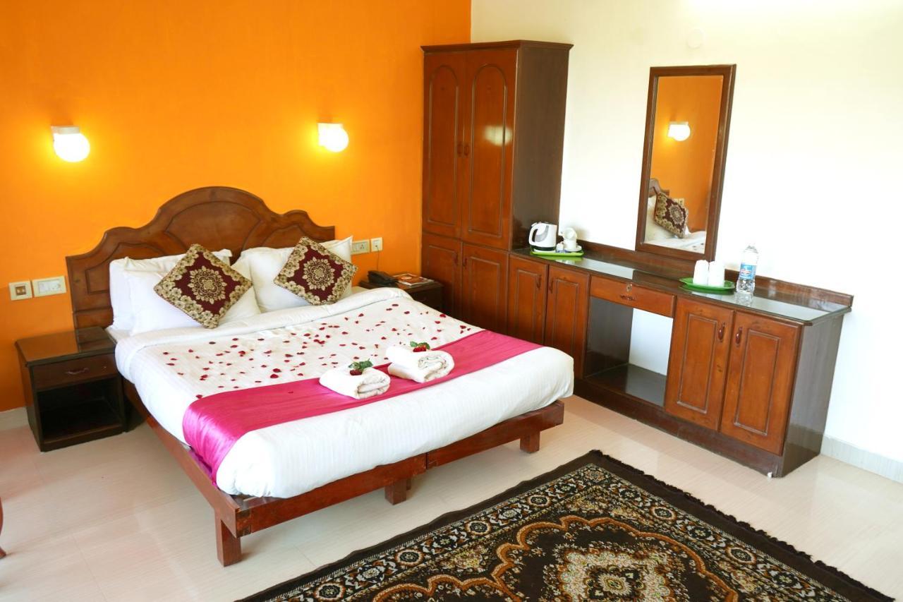 Ocean Bay Ayurvedic Beach Resort Kovalam Zewnętrze zdjęcie