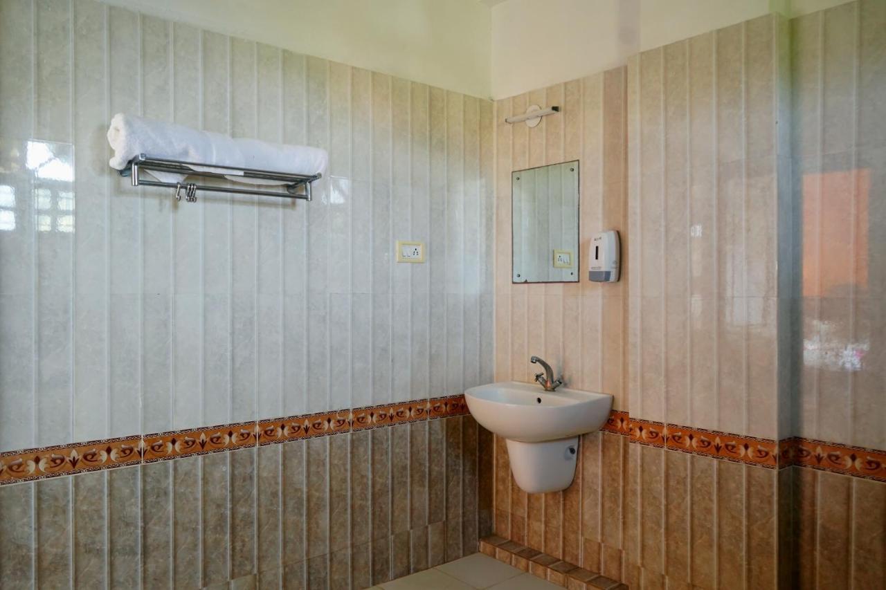 Ocean Bay Ayurvedic Beach Resort Kovalam Zewnętrze zdjęcie